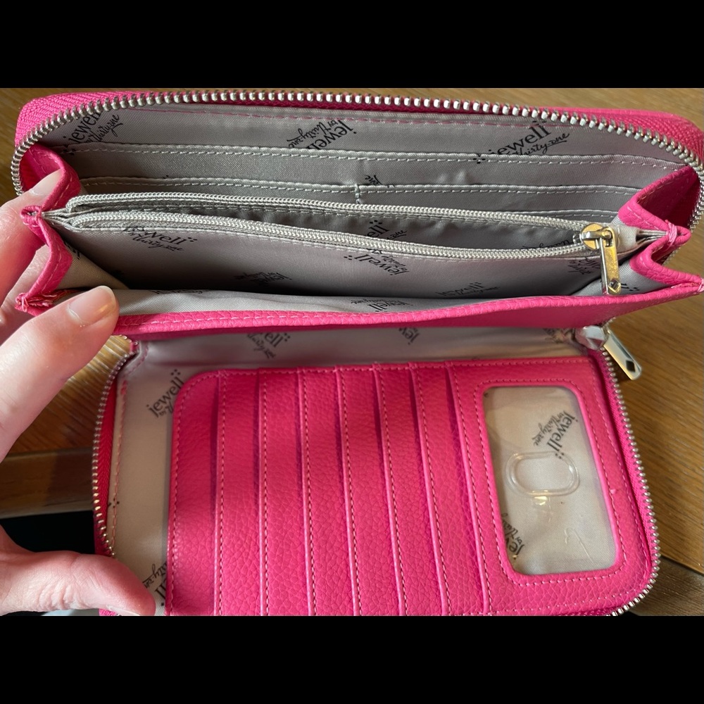 Thirty-One Jewel Wallet